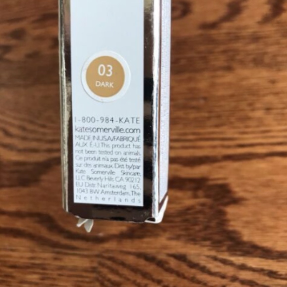 NIB Kate Somerville IllumiKate Eye Concealer Dark - Picture 5 of 8